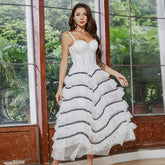 Vestido asimétrico irregular con capas, costuras de malla en contraste de colores, vestido de trapeador grande con vuelo, cadena de taladro, varillas de cuentas, corsé, top de tubo, vestido largo de organza